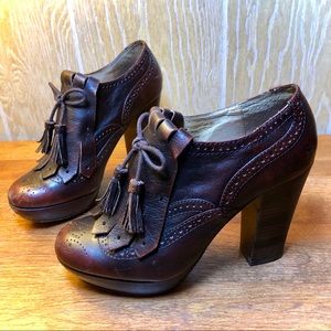FRYE Platform Oxfords